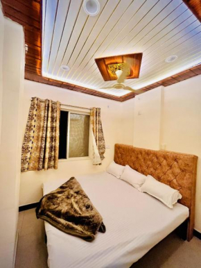 Super Palace Guest House